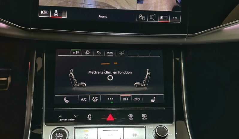 
								AUDI Q8 55 TFSIe S Line Plus full									