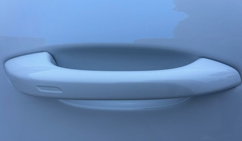 
								PORSCHE CAYENNE COUPÉ E HYBRIDO PLATINUM EDITION full									