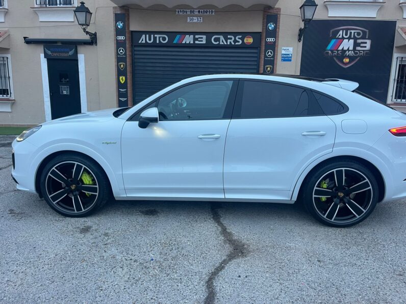 
								PORSCHE CAYENNE COUPÉ E HYBRIDO PLATINUM EDITION full									
