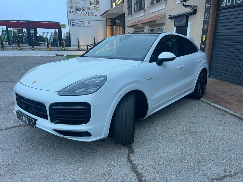 
								PORSCHE CAYENNE COUPÉ E HYBRIDO PLATINUM EDITION full									