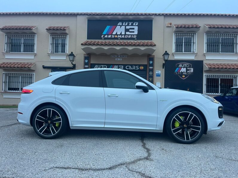 
								PORSCHE CAYENNE COUPÉ E HYBRIDO PLATINUM EDITION full									