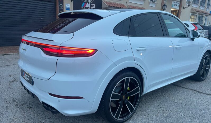 
								PORSCHE CAYENNE COUPÉ E HYBRIDO PLATINUM EDITION full									