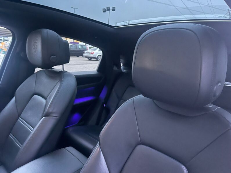 
								PORSCHE CAYENNE COUPÉ E HYBRIDO PLATINUM EDITION full									