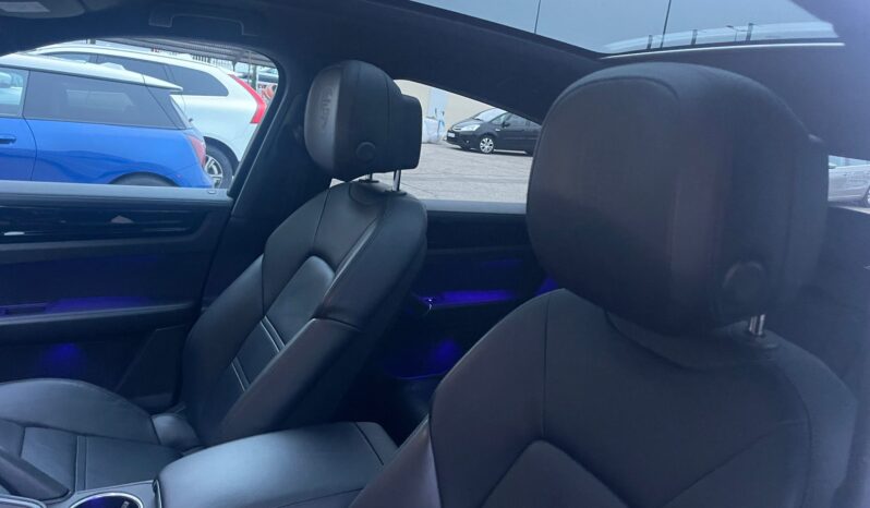 
								PORSCHE CAYENNE COUPÉ E HYBRIDO PLATINUM EDITION full									