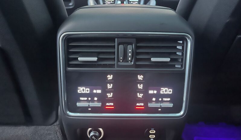 
								PORSCHE CAYENNE COUPÉ E HYBRIDO PLATINUM EDITION full									