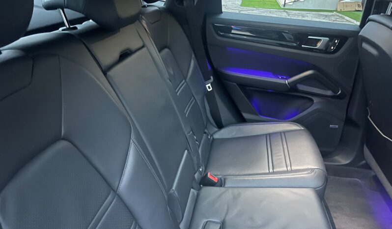 
								PORSCHE CAYENNE COUPÉ E HYBRIDO PLATINUM EDITION full									