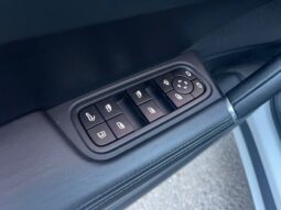 
										PORSCHE CAYENNE COUPÉ E HYBRIDO PLATINUM EDITION full									