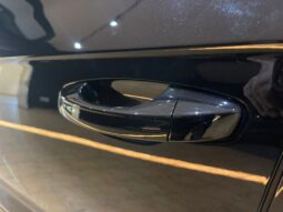 
										VOLKSWAGEN TOUAREG R LINE BLACK EDITION full									