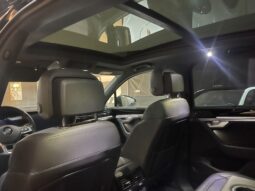 
										VOLKSWAGEN TOUAREG R LINE BLACK EDITION full									