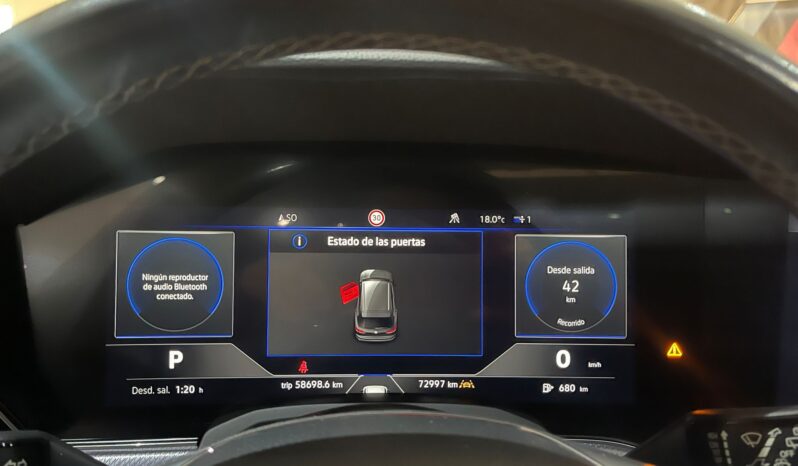 
								VOLKSWAGEN TOUAREG R LINE BLACK EDITION full									