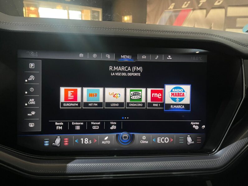 
								VOLKSWAGEN TOUAREG R LINE BLACK EDITION full									