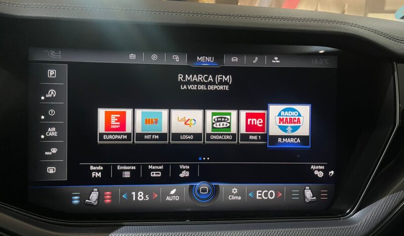 
								VOLKSWAGEN TOUAREG R LINE BLACK EDITION full									