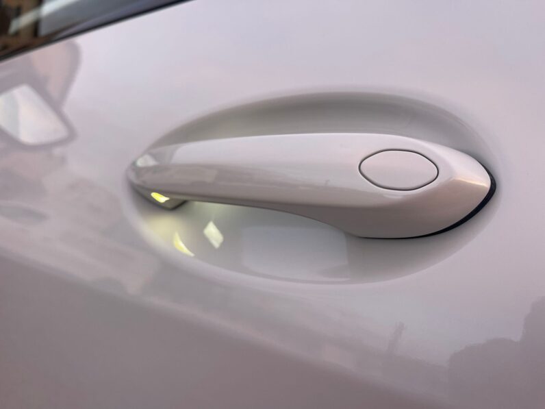 
								BMW 420D 190 CV PAKET M full									