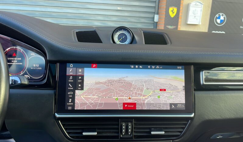 
								PORSCHE CAYENNE COUPE E HYBRID full									