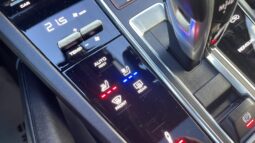 
										PORSCHE CAYENNE COUPE E HYBRID full									