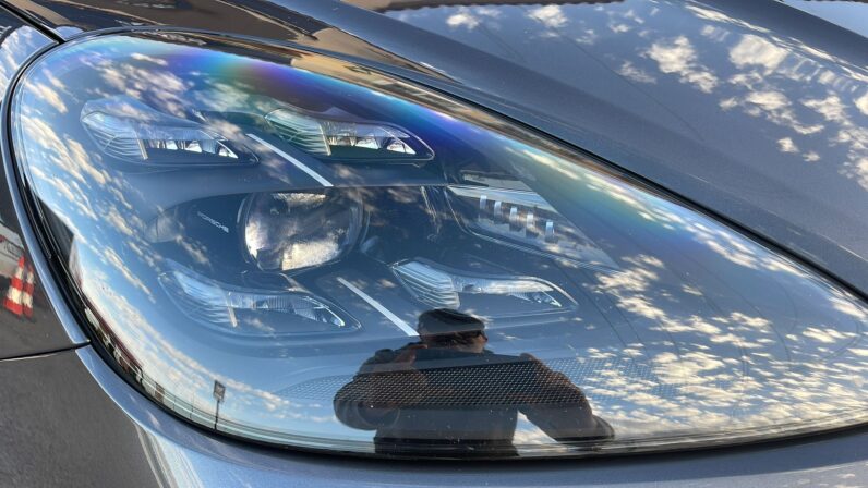 
								PORSCHE CAYENNE COUPE E HYBRID full									