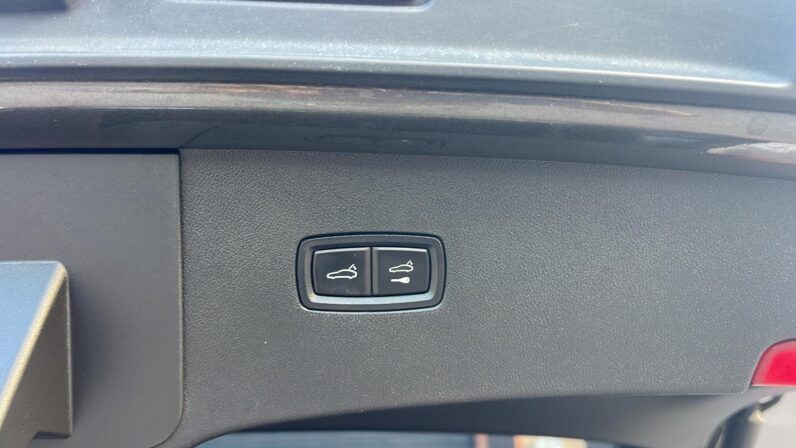 
								PORSCHE CAYENNE COUPE E HYBRID full									