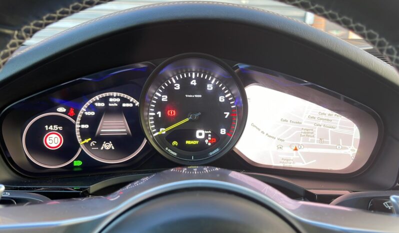 
								PORSCHE CAYENNE COUPE E HYBRID full									