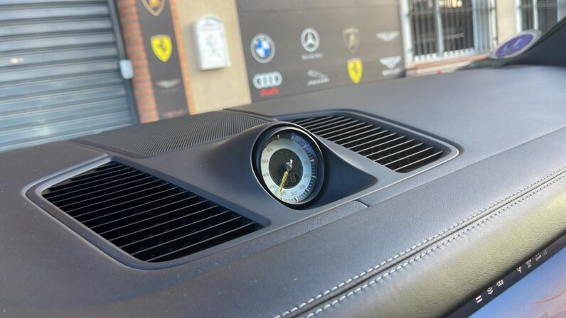 
								PORSCHE CAYENNE COUPE E HYBRID full									