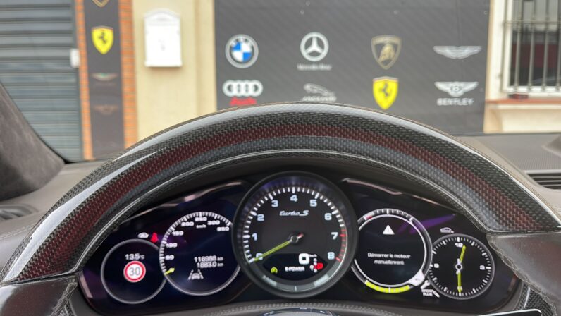 
								PORSCHE PANAMERA TURBO S EXCLUSIVE full									